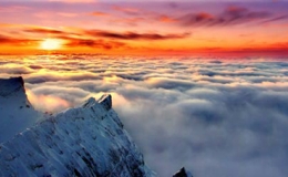 Những bức ảnh chụp tr&ecirc;n m&acirc;y đẹp đến ngỡ ng&agrave;ng