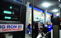 Gi&aacute; xăng l&ecirc;n cao nhất từ đầu năm