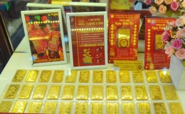 Gi&aacute; v&agrave;ng thế giới tiếp tục giảm s&acirc;u