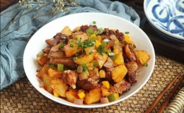 Sườn x&agrave;o khoai t&acirc;y - m&oacute;n mặn ngon cơm cho ng&agrave;y thu m&aacute;t trời