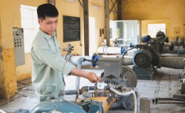 Đột ph&aacute; đưa nước sạch về n&ocirc;ng th&ocirc;n