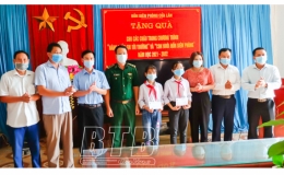 Kỳ 1: Điểm tựa cho những mảnh đời k&eacute;m may mắn