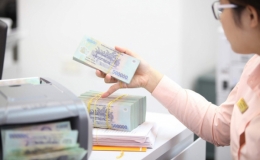 L&atilde;i suất huy động xuống mức thấp nhất kể từ năm 2017