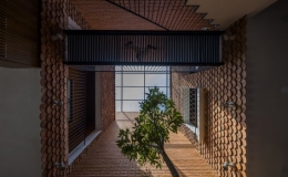 Nh&agrave; gạch mộc ở T&acirc;y Ninh gi&uacute;p vợ chồng trẻ "đi đ&acirc;u cũng chỉ muốn trở về"