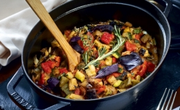 Ratatouille - m&oacute;n rau củ '&ocirc;i thiu' lừng danh nước Ph&aacute;p