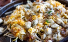 Trứng đ&uacute;c h&agrave;u ngon kh&oacute; cưỡng