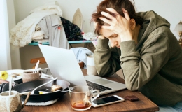 Đặt sức khỏe t&acirc;m thần v&agrave; hạnh ph&uacute;c cho tất cả mọi người trở th&agrave;nh ưu ti&ecirc;n to&agrave;n cầu