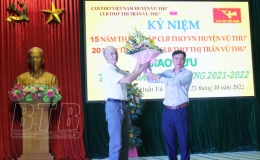 Tr&ecirc;n 3.000 b&agrave;i thơ ca ngợi Đảng, B&aacute;c Hồ, qu&ecirc; hương đất nước