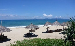 Biển An B&agrave;ng v&agrave;o danh s&aacute;ch 50 điểm thư gi&atilde;n nhất thế giới