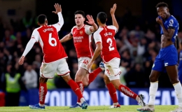 Chelsea rơi chiến thắng trước Arsenal
