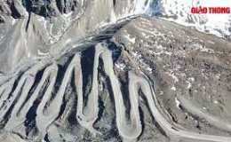 Đ&egrave;o Ốc S&ecirc;n: Cung đường nguy hiểm giữa Chile v&agrave; Argentina