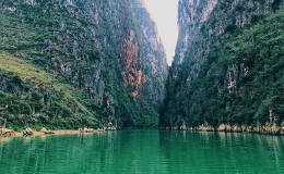 Du lịch s&ocirc;ng Nho Quế tấp nập trở lại 