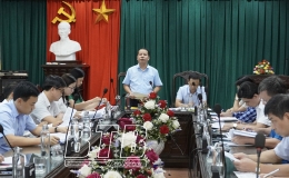 Gi&aacute;m s&aacute;t thực hiện thu h&uacute;t đầu tư tại Ban Quản l&yacute; Khu kinh tế v&agrave; c&aacute;c khu c&ocirc;ng nghiệp tỉnh