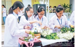 Kỳ 4: Dệt m&ugrave;a xu&acirc;n cho hạt giống nảy mầm