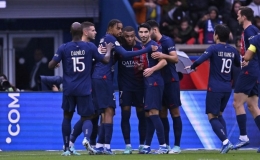 Mbappe gi&uacute;p PSG thắng dễ