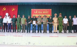 Ra mắt tổ tự quản về an to&agrave;n giao th&ocirc;ng phường Kỳ B&aacute;