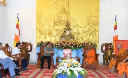 Thủ tướng Phạm Minh Ch&iacute;nh thăm, ch&uacute;c mừng Hội Đo&agrave;n kết sư s&atilde;i y&ecirc;u nước tỉnh Tr&agrave; Vinh