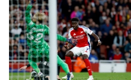 Arsenal tuột chiến thắng trước Liverpool