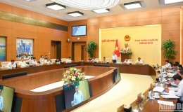 C&ocirc;ng bố hai Nghị quyết của Ủy ban Thường vụ Quốc hội kh&oacute;a XV