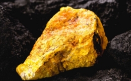 Từ Uranium đến nhi&ecirc;n liệu hạt nh&acirc;n