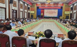 Ph&aacute;t huy vai tr&ograve; của người c&oacute; uy t&iacute;n trong x&acirc;y dựng Đảng v&agrave; hệ thống ch&iacute;nh trị cơ sở trong sạch, vững mạnh