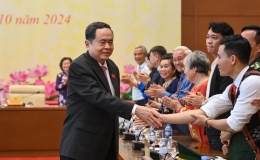 Quan t&acirc;m, chăm lo hơn nữa nguồn nh&acirc;n lực ở v&ugrave;ng d&acirc;n tộc thiểu số, miền n&uacute;i, hải đảo