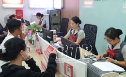 T&iacute;ch cực hỗ trợ người d&acirc;n chuyển đổi thiết bị trước lộ tr&igrave;nh tắt s&oacute;ng 2G