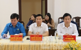 Tọa đ&agrave;m về x&acirc;y dựng đội ngũ chủ tịch c&ocirc;ng đo&agrave;n cơ sở ngo&agrave;i khu vực nh&agrave; nước