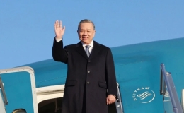 Tổng B&iacute; thư, Chủ tịch nước T&ocirc; L&acirc;m rời M&ocirc;ng Cổ đi thăm cấp Nh&agrave; nước tới Ireland