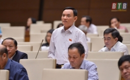 Quốc hội thảo luận về dự &aacute;n Luật C&ocirc;ng an nh&acirc;n d&acirc;n (sửa đổi)