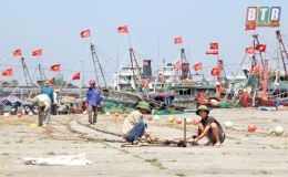 Nỗ lực gỡ &ldquo;thẻ v&agrave;ng&rdquo;