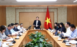 Xem x&eacute;t nhập khẩu thịt lợn bảo đảm cung-cầu trong nước