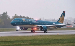 Cảnh gi&aacute;c với v&eacute; m&aacute;y bay giả mua qua mạng dịp Tết