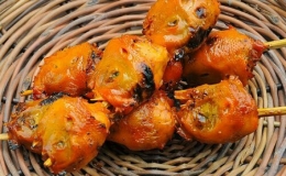 7 m&oacute;n ăn vặt lạ của nước chủ nh&agrave; SEA Games 30