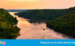 Con s&ocirc;ng d&agrave;i nhất thế giới chảy qua 11 quốc gia