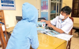 Số người nhiễm HIV mới c&oacute; xu hướng giảm