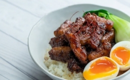 C&aacute;ch l&agrave;m cơm thịt kho kiểu Đ&agrave;i Loan