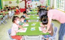 Trường Mầm non Đ&ocirc;ng Động: &ldquo;Vườn ươm&rdquo; tuổi thơ