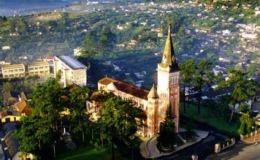 Di sản kiến tr&uacute;c Ph&aacute;p tại Đ&agrave; Lạt