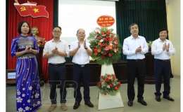 Đồng ch&iacute; Ng&ocirc; Đ&ocirc;ng Hải, Ủy vi&ecirc;n Ban Chấp h&agrave;nh Trung ương Đảng, B&iacute; thư Tỉnh ủy ch&uacute;c mừng ng&agrave;y Nh&agrave; gi&aacute;o Việt Nam tại Trường THPT Chuy&ecirc;n Th&aacute;i B&igrave;nh