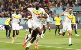 ĐT Ecuador 1-2 ĐT Senegal