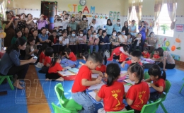 N&acirc;ng cao năng lực s&aacute;ng tạo v&agrave; cảm thụ nghệ thuật cho trẻ th&ocirc;ng qua hoạt động tạo h&igrave;nh