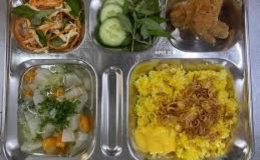 Nh&igrave;n lại vụ ngộ độc thực phẩm tại Trường iSchool Nha Trang