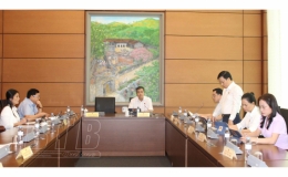 Quốc hội thảo luận cho &yacute; kiến về một số dự thảo luật