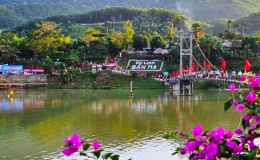 Li&ecirc;n hoan văn nghệ d&acirc;n gian, lễ hội v&ugrave;ng thượng du Thanh H&oacute;a