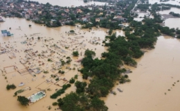 Ng&agrave;y 17/11, mưa ở Trung Bộ giảm dần