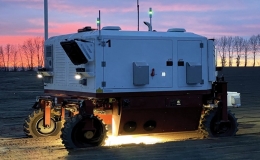 Những robot n&ocirc;ng d&acirc;n c&aacute;ch mạng h&oacute;a n&ocirc;ng nghiệp