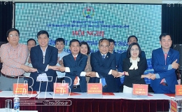 Cụm thi đua Li&ecirc;n minh HTX c&aacute;c tỉnh, th&agrave;nh phố đồng bằng s&ocirc;ng Hồng: K&yacute; giao ước thi đua năm 2025   