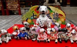 Độc đ&aacute;o lễ cầu nguyện cho ch&oacute; robot ở Nhật Bản