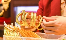 Gi&aacute; v&agrave;ng h&ocirc;m nay 18/11: Dự b&aacute;o tiếp tục suy yếu